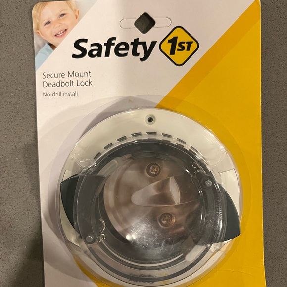 Secure Deadbolt Lock - Picture 2 of 2